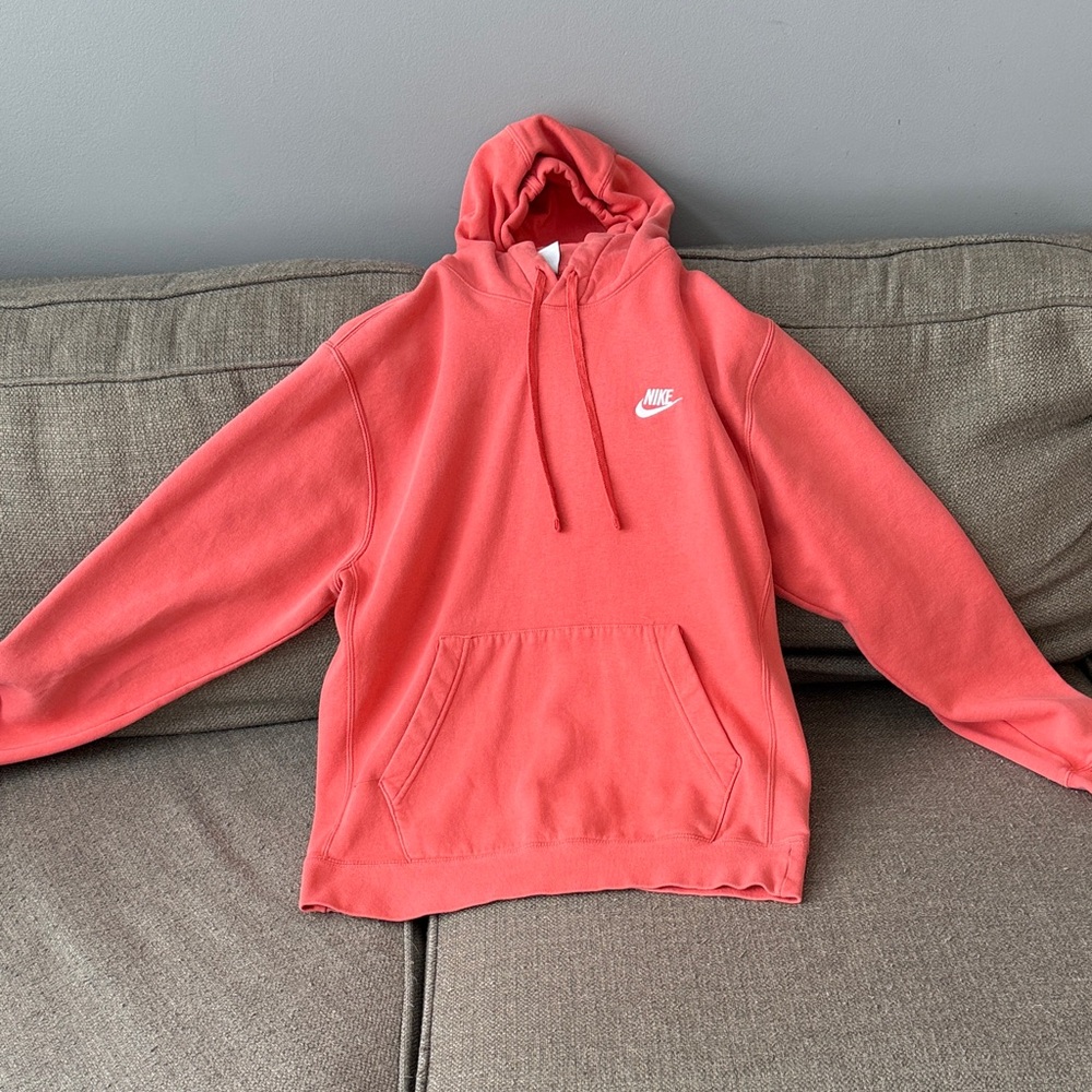 Nike Warm Coral Pullover